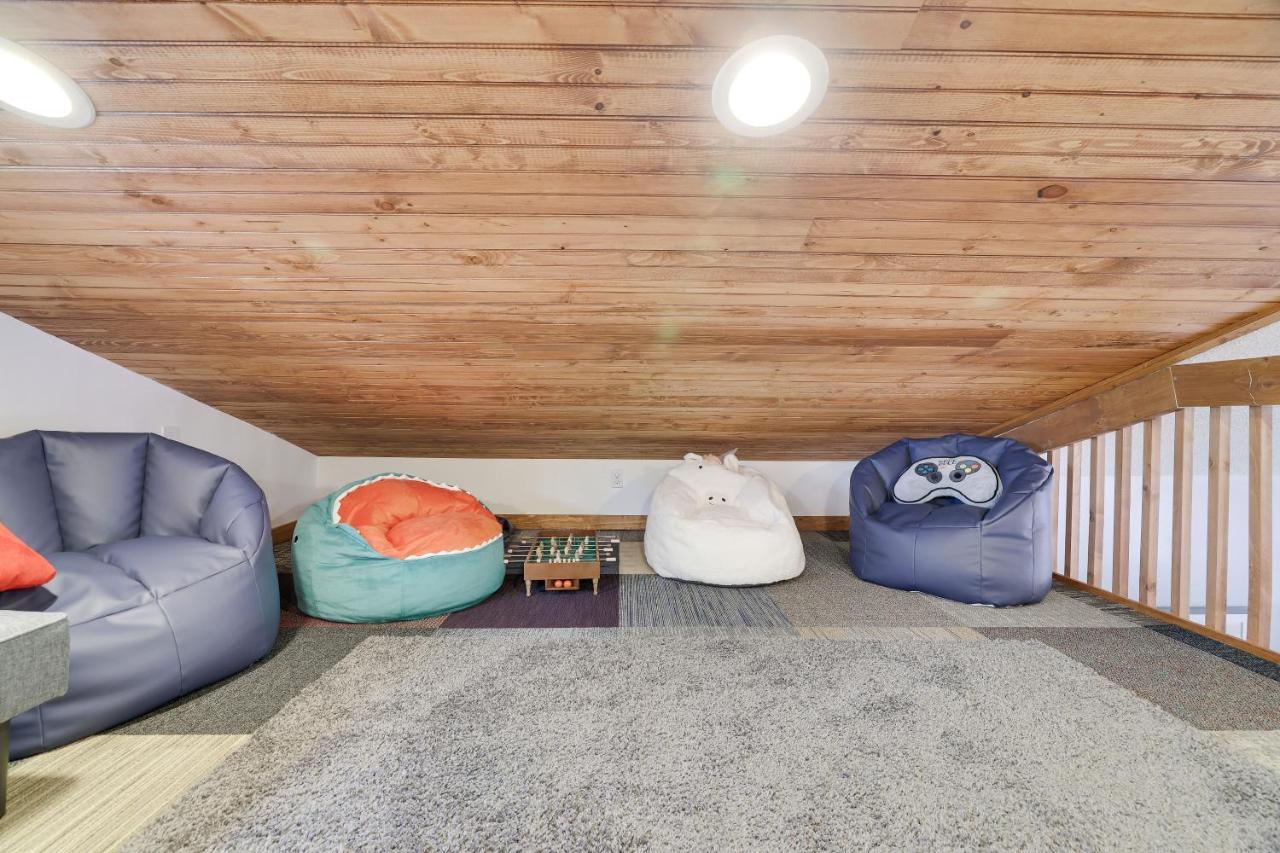 Premier Cozy Cabin - Free Amenities & Comm Indoor Pools 부시킬 외부 사진