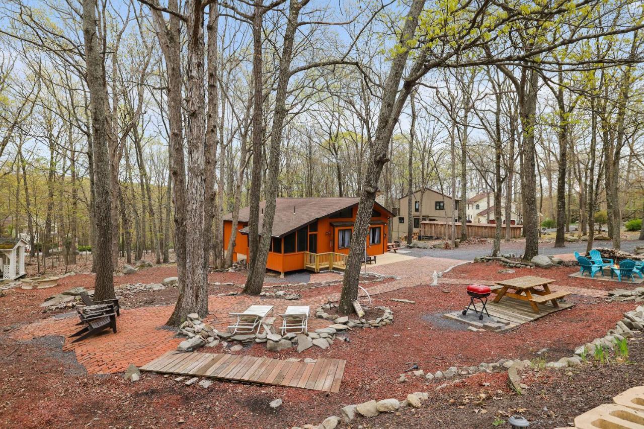 Premier Cozy Cabin - Free Amenities & Comm Indoor Pools 부시킬 외부 사진