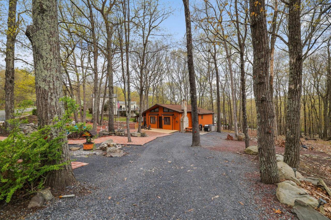 Premier Cozy Cabin - Free Amenities & Comm Indoor Pools 부시킬 외부 사진