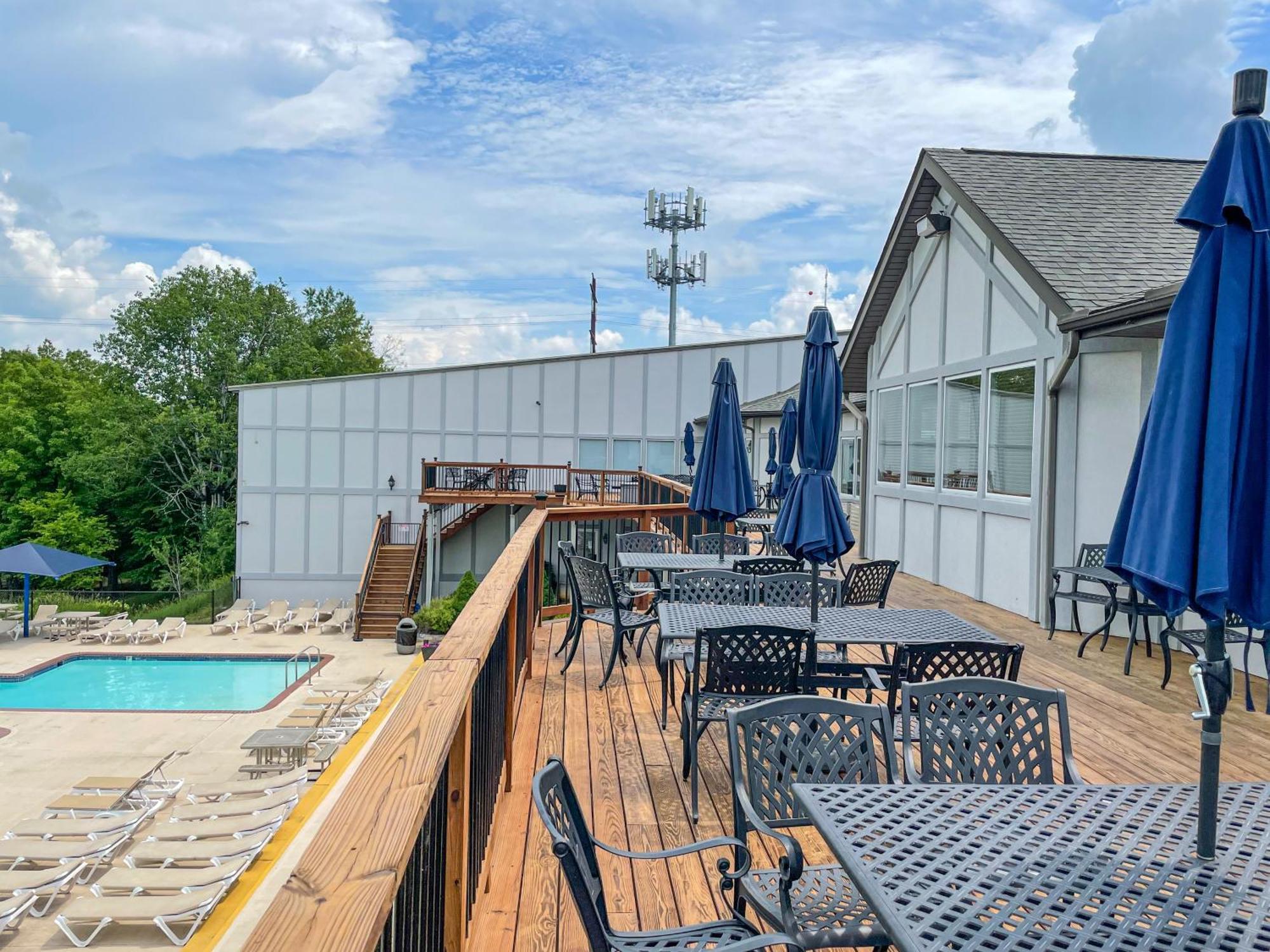 Premier Cozy Cabin - Free Amenities & Comm Indoor Pools 부시킬 외부 사진